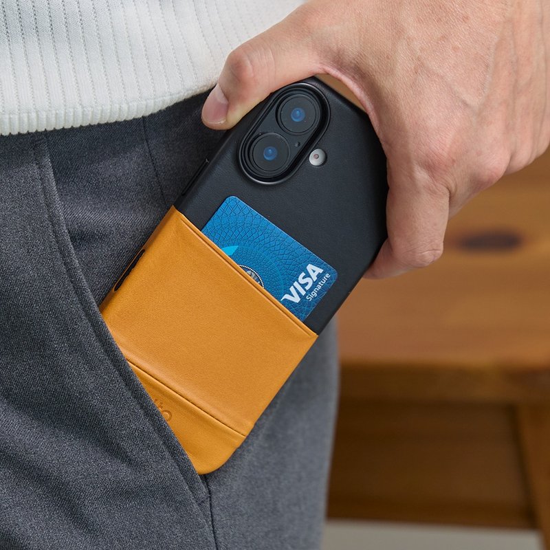 插卡式皮革手机壳 iPhone 17 系列 - 焦糖棕/渡鸦黑 - 手机壳/手机套 - 真皮 咖啡色