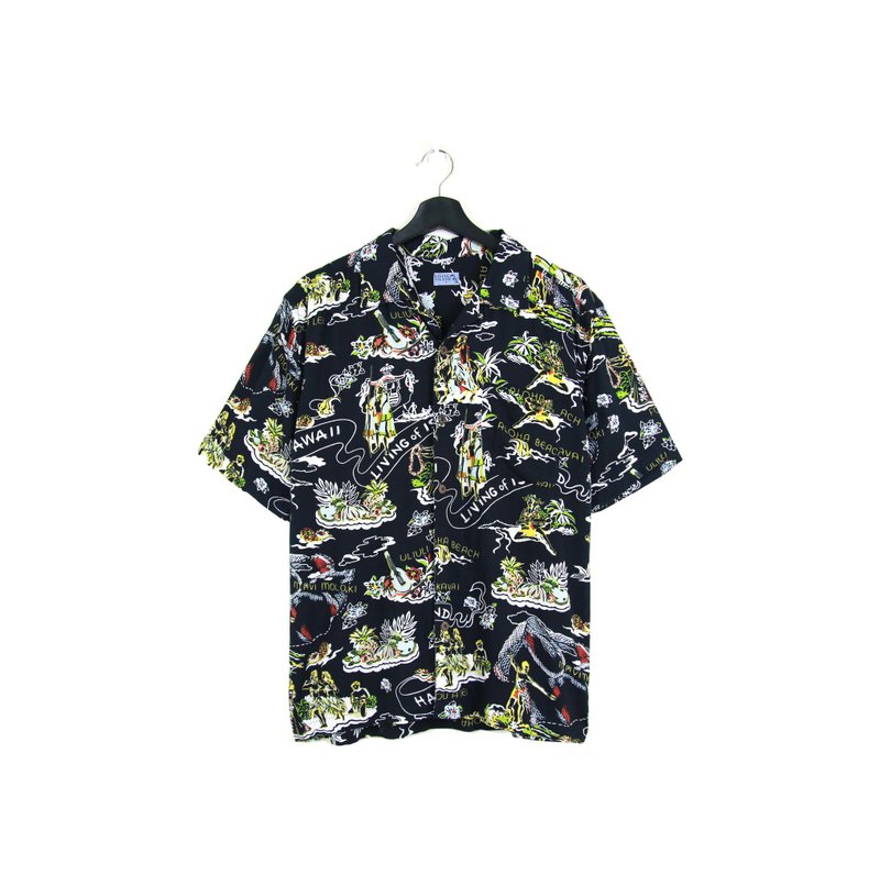 Back to Green:: 风情 //男女皆可穿// vintage Hawaii Shirts (H-39) - 男装衬衫 - 聚酯纤维 