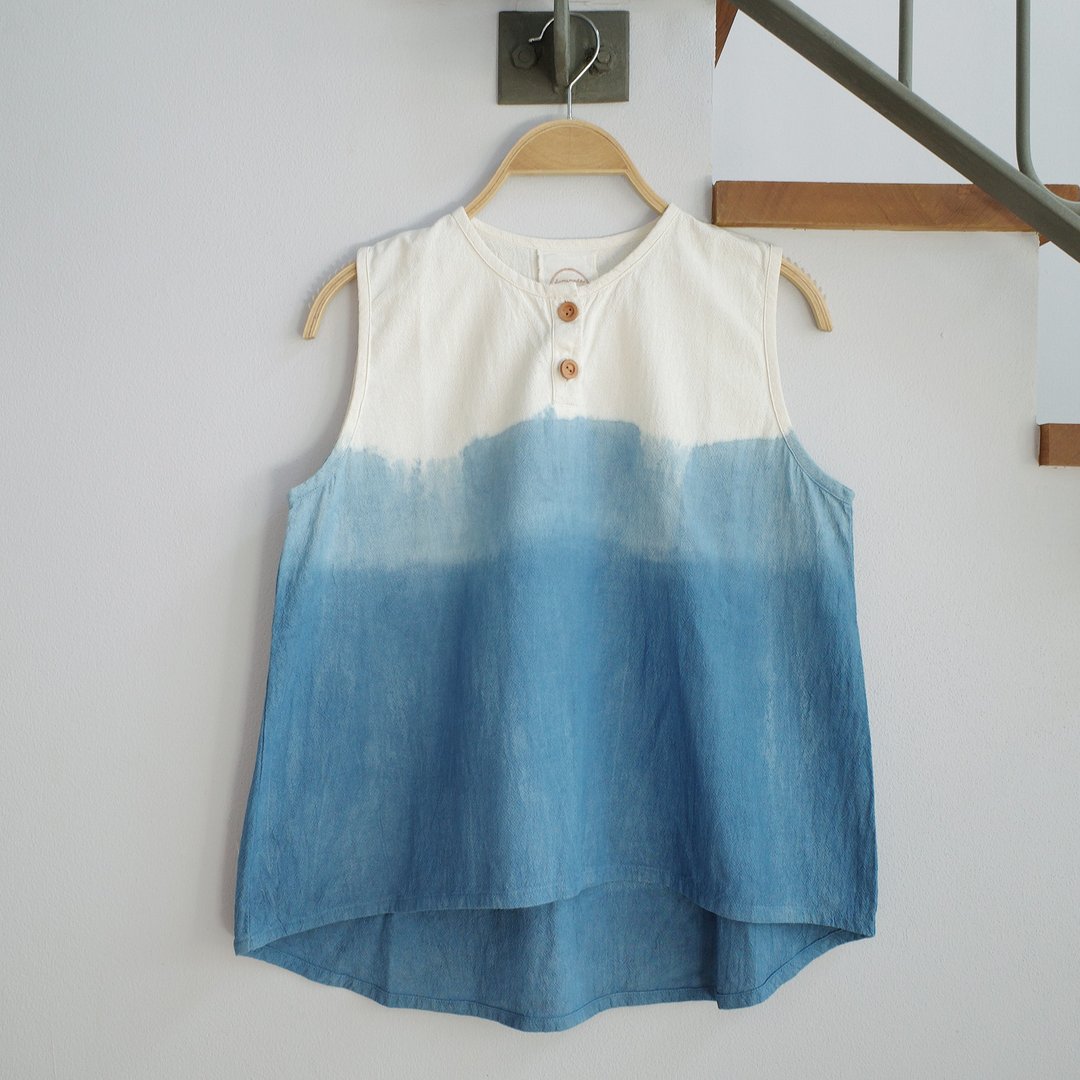 Gigil shirt / indigo shade sleeveless top - 女装上衣 - 棉 蓝色