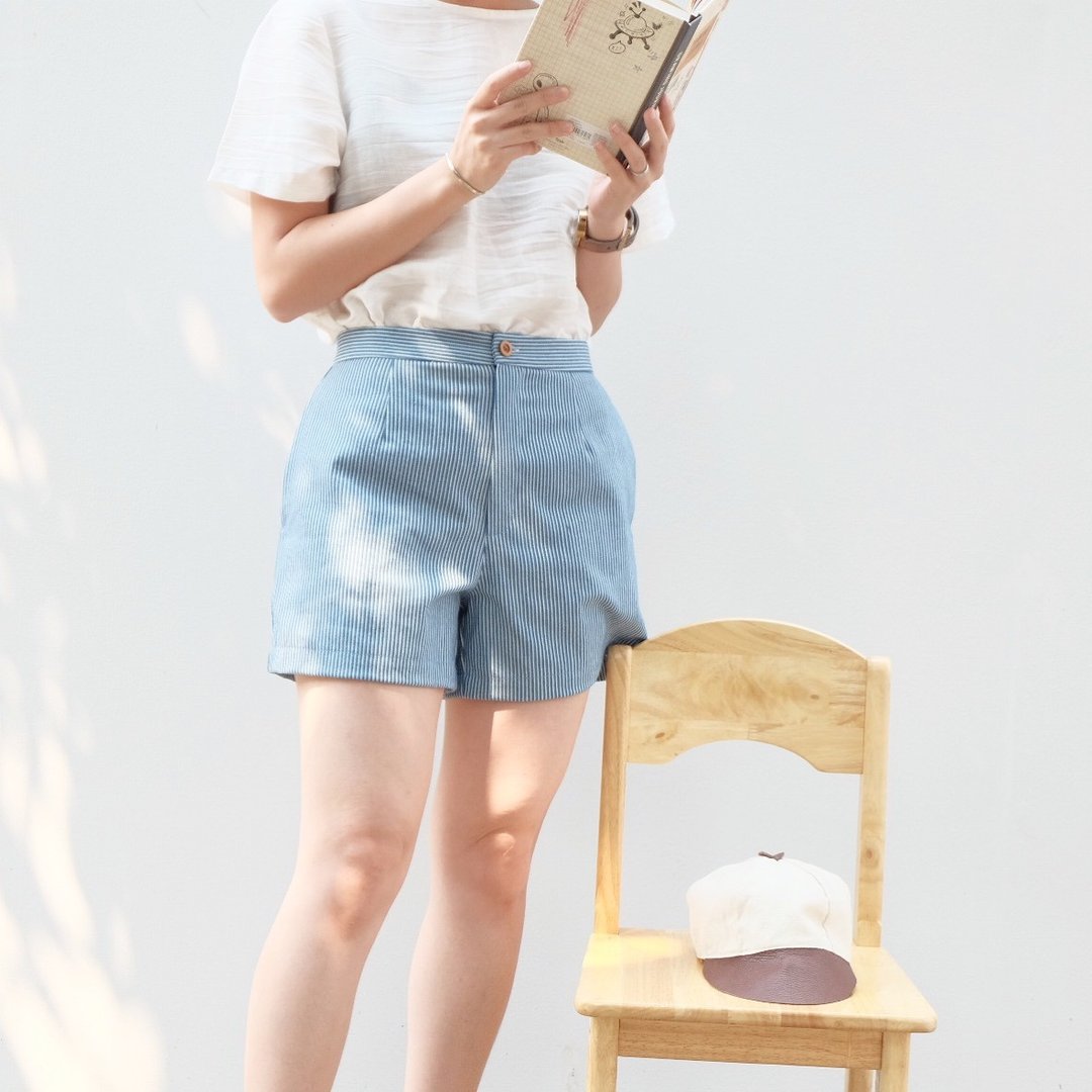 Jean Shorts - Light color ( Have only size m ) - 女装长裤 - 其他材质 蓝色