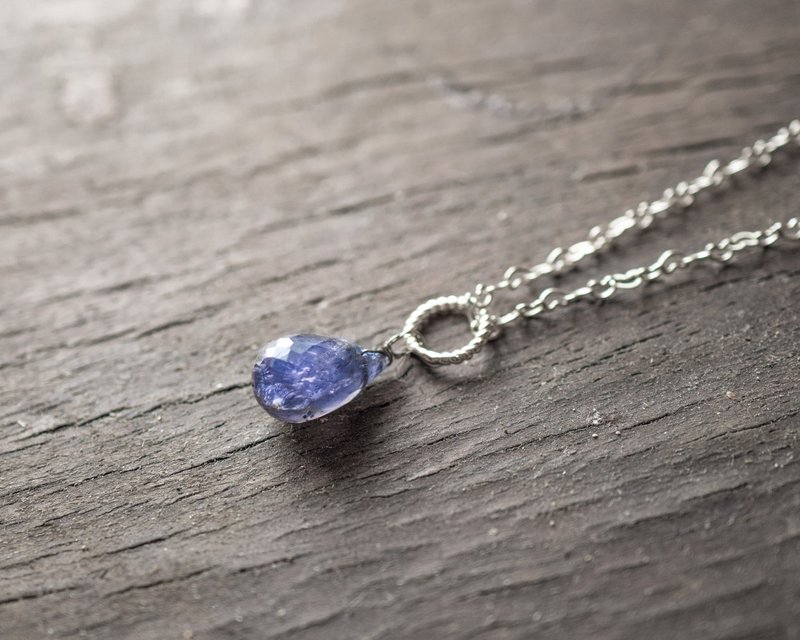 Iolite 堇青石泪滴项链, 925 纯银, 天蝎座宝石, 双鱼座水晶, 摩羯座 - 项链 - 宝石 蓝色