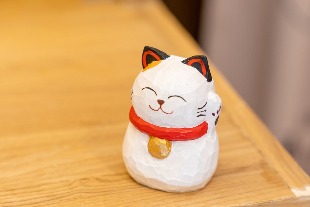 Islandoffer岛屿制作 椴木雕招财猫 - 摆饰 - 木头 咖啡色