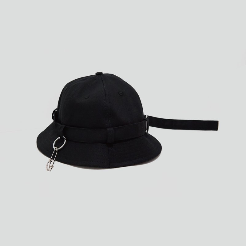 KAKY CAP 03-长带扣针渔夫帽 - 帽子 - 棉．麻 黑色