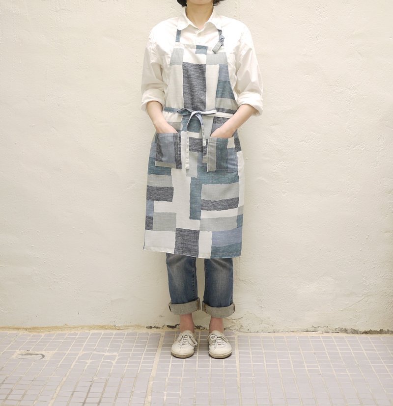 Lippi abstract print linen apron 女生抽象印刷亚麻围裙 - 围裙 - 棉．麻 