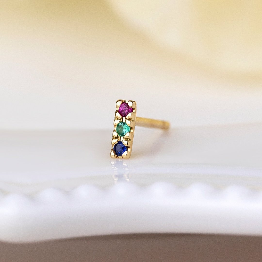【Solo Earring】 【Second Earrings】 18K 3颗宝石单边耳环 - 耳环/耳夹 - 贵金属 