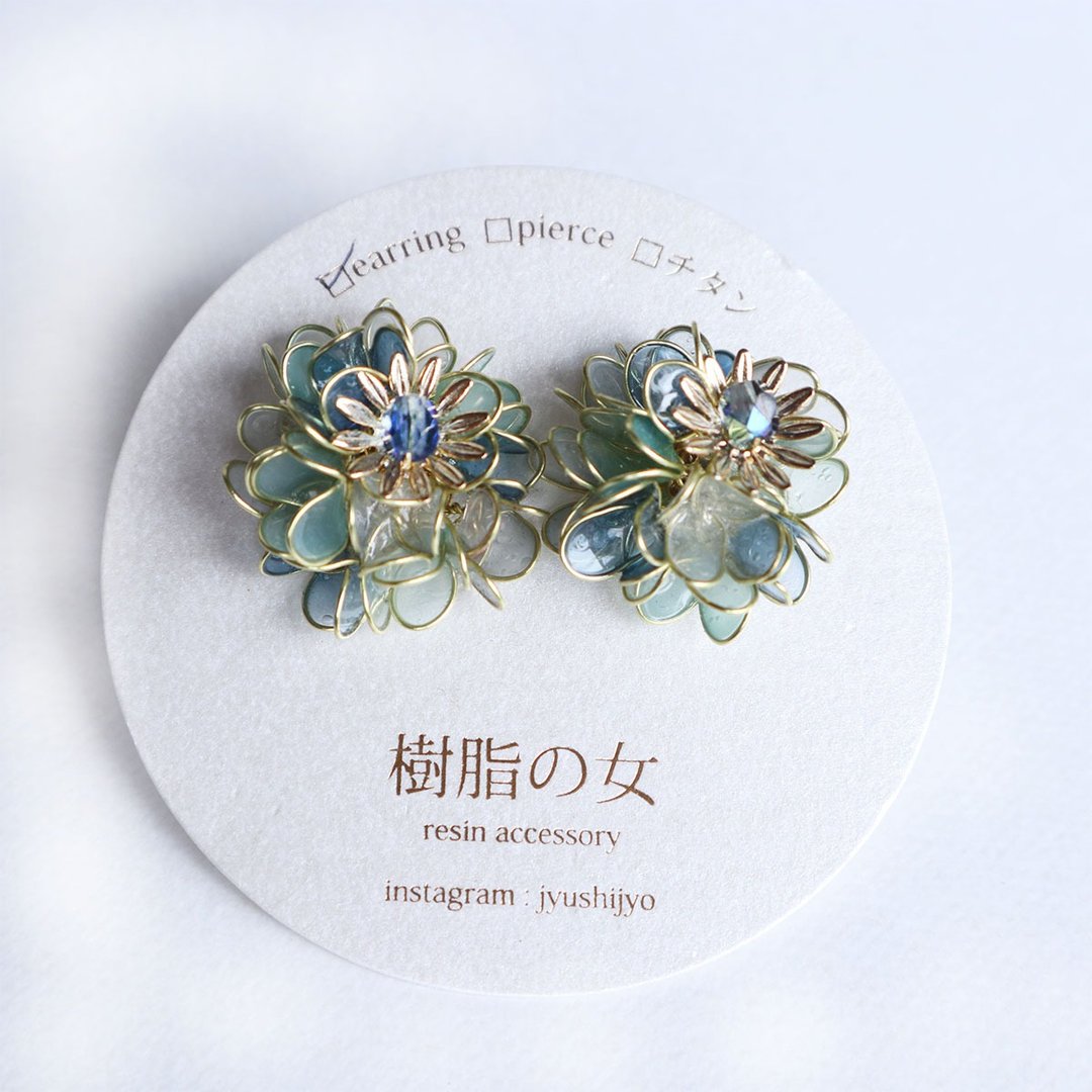 よひら 花田耳饰 蓝色渐层 - 耳环/耳夹 - 其他材质 绿色
