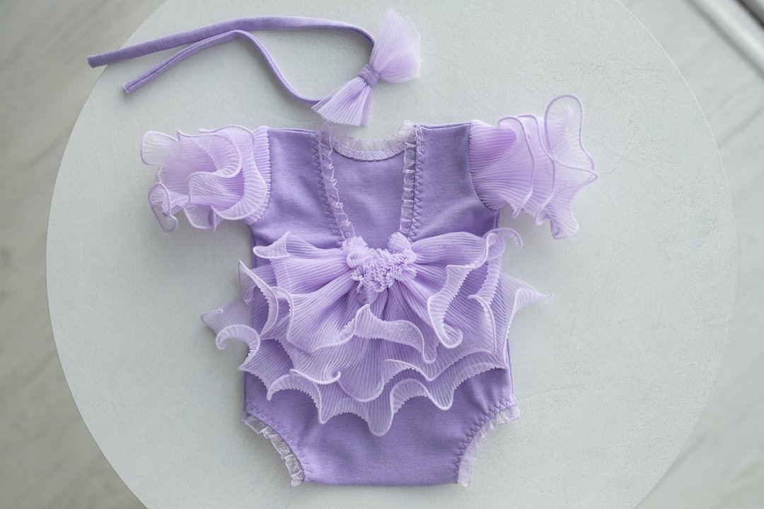 新生儿女孩紫色蕾丝连身衣：小女孩的完美服装 - 婴儿饰品 - 其他金属 紫色