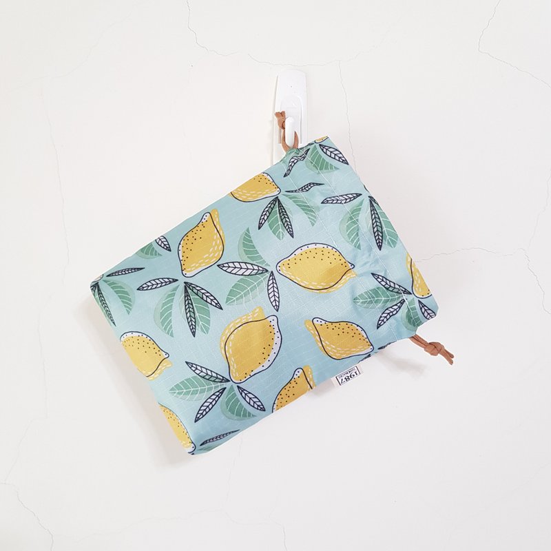 【夏日轻柠】 束口袋 收纳袋 随身包 圣诞交换礼物 - 化妆包/杂物包 - 防水材质 绿色