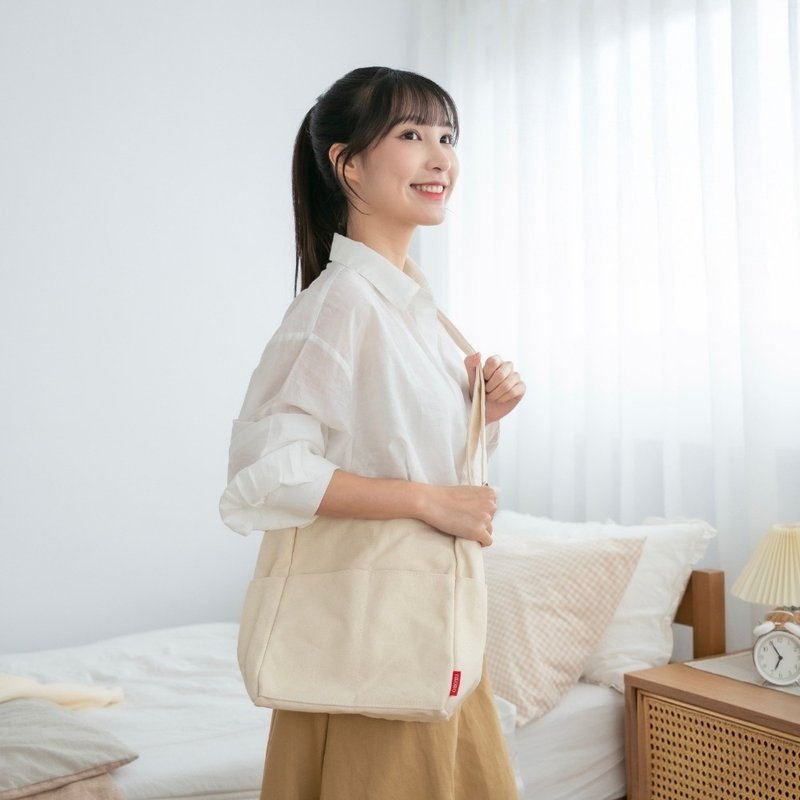 【站稳稳七格斜背袋】环保袋/手提袋/水壶袋/冰霸杯/帆布袋/斜背 - 侧背包/斜挎包 - 棉．麻 卡其色