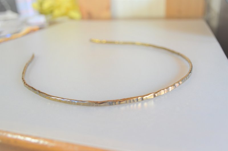 钛金属发箍・柔软・金色・纯钛发箍・软・订制生产 - 发带/发箍 - 其他金属 多色