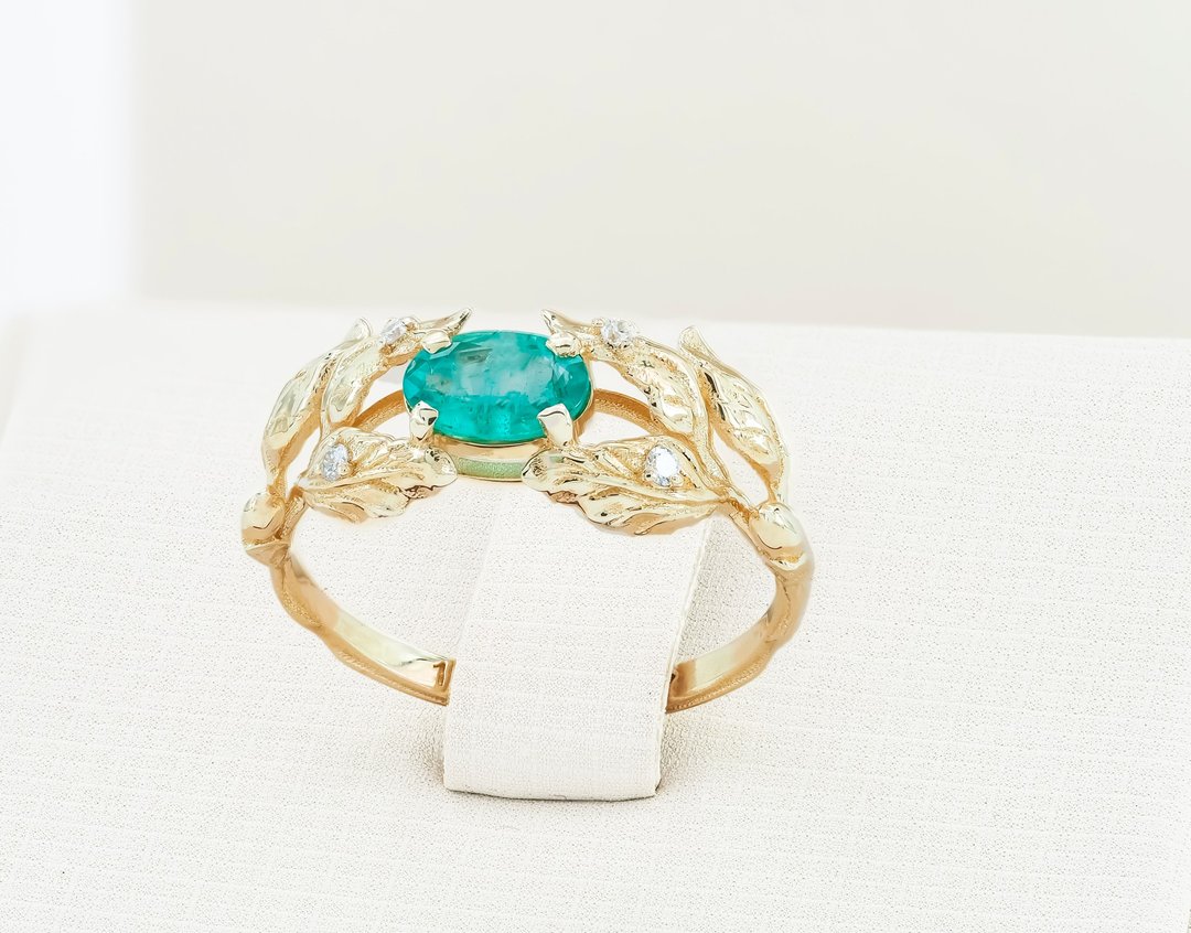 Olive tree gold ring with emerald and diamonds - 戒指 - 贵金属 金色
