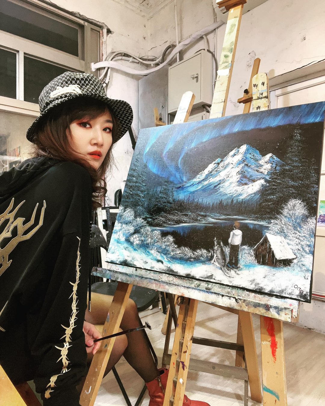 王咖咖 油画－在你的世界 15F - 海报/装饰画/版画 - 颜料 黑色