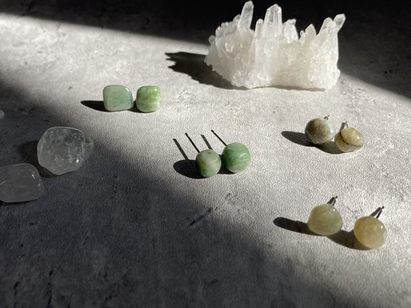 【天然A货翡翠。原石随形耳环】304钛钢耳针|天然翡翠 - 耳环/耳夹 - 其他材质 绿色