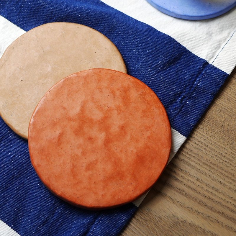 【冷瓷杯垫】喜耶拿红/手工制作/天然材料 - 杯垫 - 粘土 