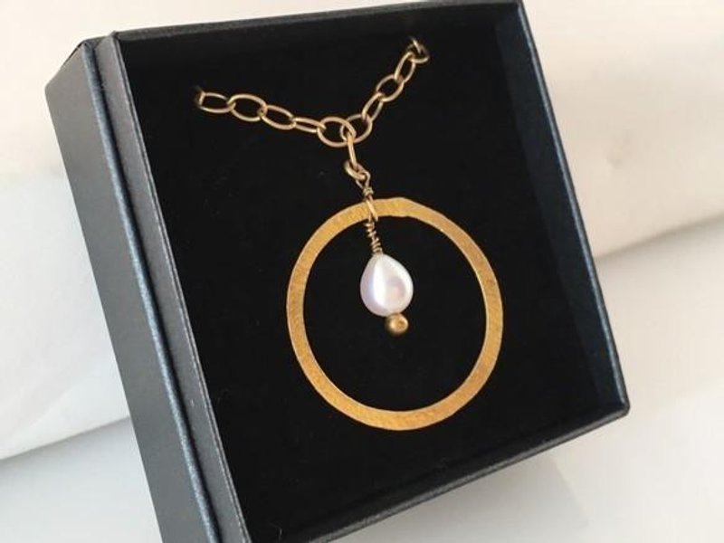 Mermaid tears ◇ Pearl K14GF Pendant with chain - 项链 - 宝石 金色