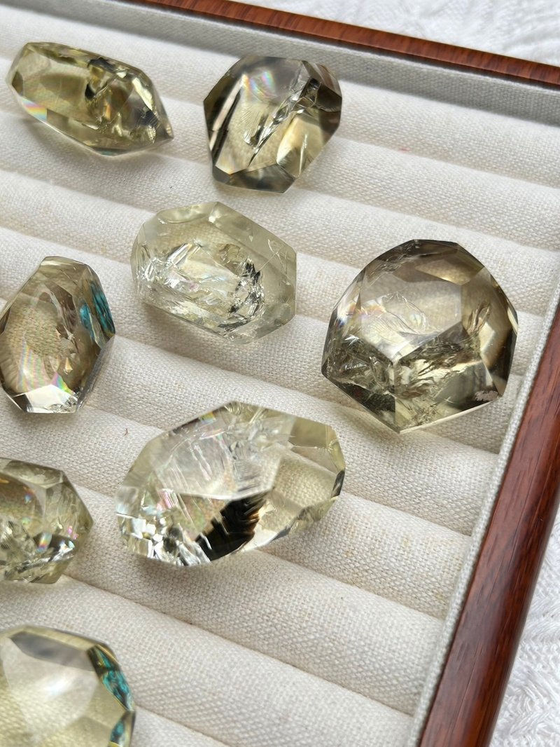 华光-藏晶阁 | 珠宝---黄水晶| 彩虹水晶随型 citrine | - 手链/手环 - 水晶 