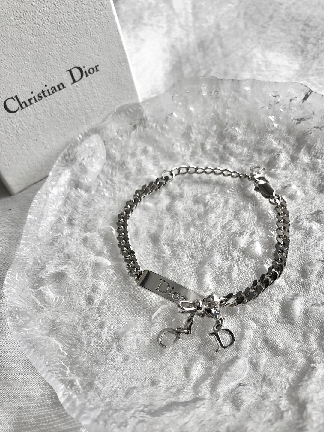 【日本直送 名牌中古包】Christian Dior 迪奥 手链 银色 Logo 缎带 CD vintage 8jgkn2 - 手链/手环 - 其他材质 银色