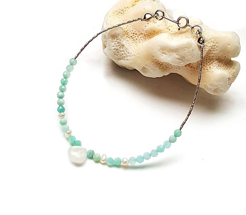 <宠爱系列-幸运>天河石x月光石 925纯银手链 定制化 - 手链/手环 - 半宝石 白色