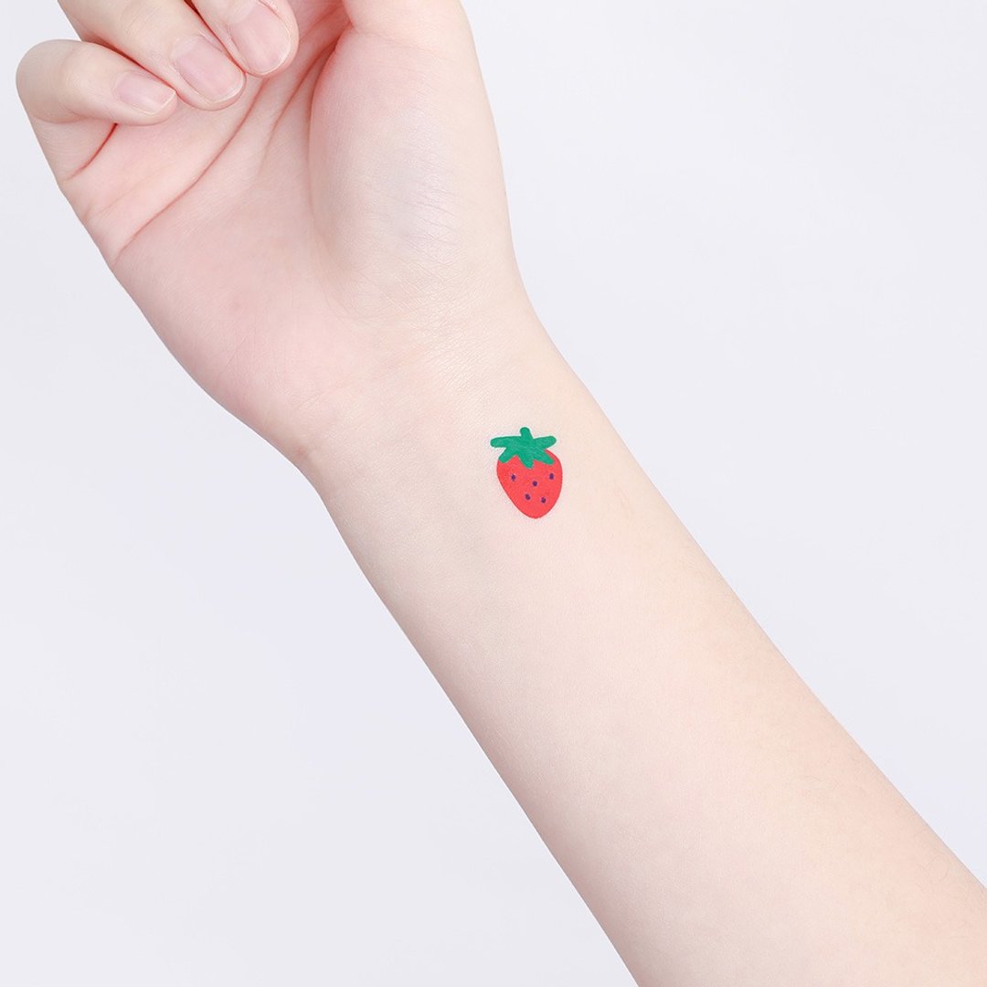 刺青纹身贴纸 - 草莓 Surprise Tattoos 2入 - 纹身贴 - 纸 红色