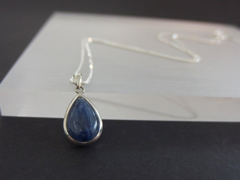 蓝晶石纯银吊坠  Kyanite Silver Penant - 项链 - 宝石 蓝色
