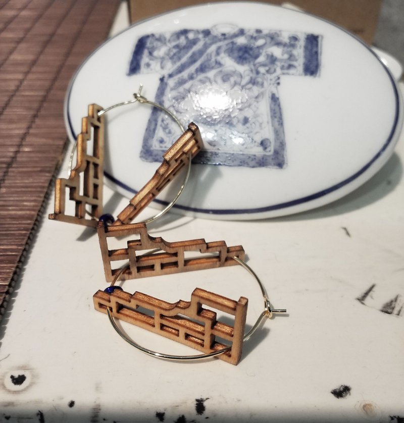 原创新中国建筑糸列- 雀替木耳环 - 耳环/耳夹 - 木头 