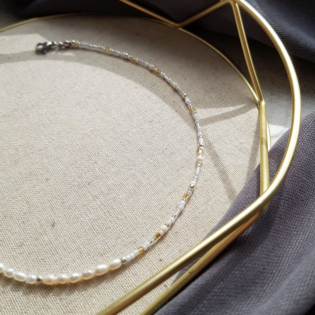 Natural pearl and glass beads choker, white pearl and glass necklace, 珍珠項鍊 - 颈链 - 宝石 白色