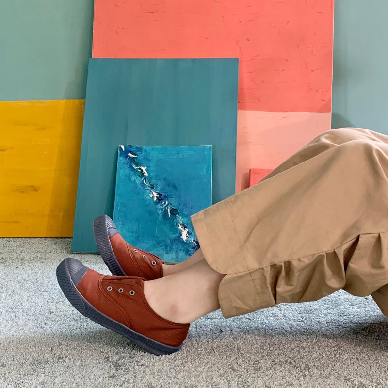 free+余晖橘/懒人鞋/台湾好设计/休闲鞋/帆布鞋 - 女款休闲鞋 - 棉．麻 橘色