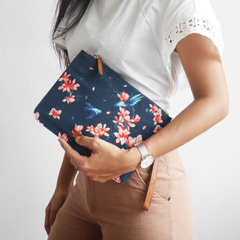 Hand Clutch - La Pivoines - 其他 - 真皮 蓝色