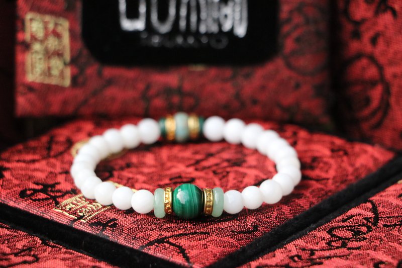 全玉化砗磲手珠 6mm 天然孔雀石隔珠 手环 佛珠 念珠 定制化设计 - 手链/手环 - 贝壳 