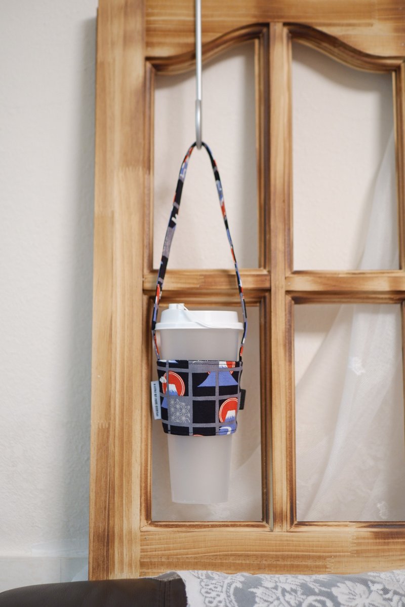 在窗花看富士山 杯套 - 随行杯提袋/水壶袋 - 棉．麻 黑色