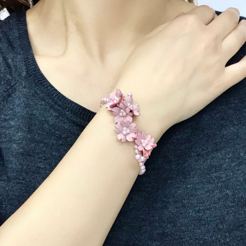 【皮革花首饰系列】皮革樱花珍珠手链【花】【订制】 - 手链/手环 - 真皮 粉红色