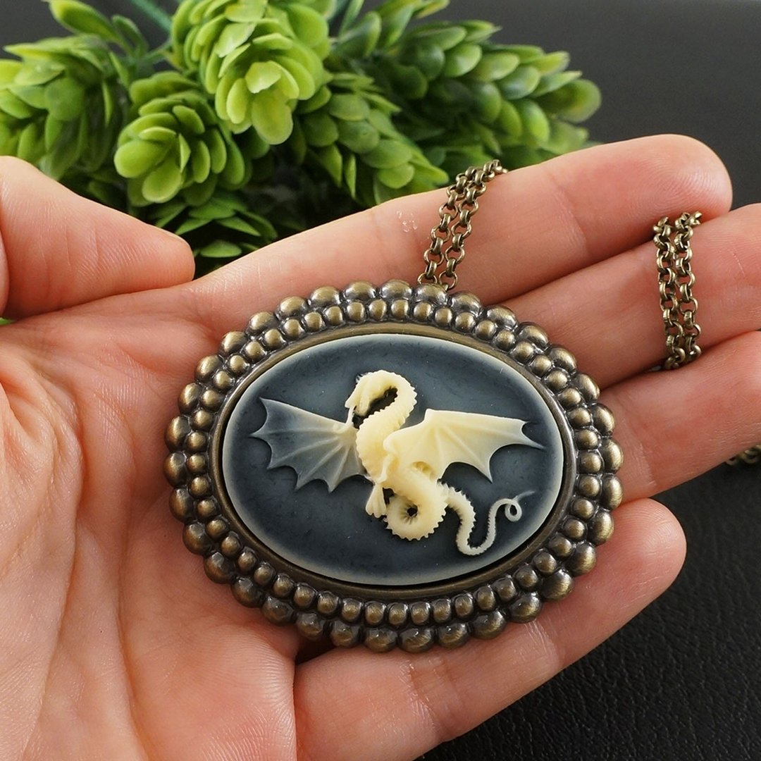 Ivory on Black Dragon Cameo Pin Brooch and Pendant Necklace 2 in 1 Woman Jewelry - 胸针 - 其他材质 黑色