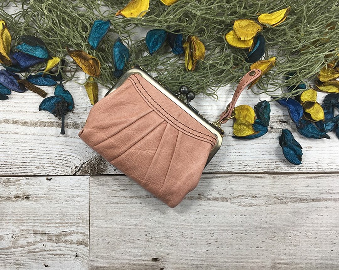 010PK Bonheur / Purses / Gamaguchi / Folded wallet / Folded / leather / leather / soft / mouthpiece / halfwallet Bonheur / Coin purse / Gamaguchi / Folded wallet / Folded in half / leather / leather / soft / mouthpiece / halfwallet / Folded money package / - 皮夹/钱包 - 真皮 粉红色