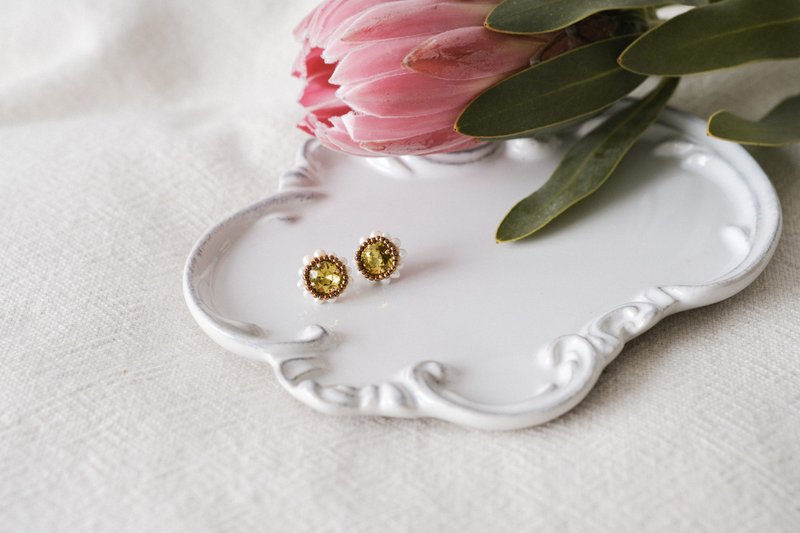 芒星宝石耳环 施华洛世奇 SWAROVSKI 钻 淡水珍珠 编织耳环 - 耳环/耳夹 - 半宝石 金色