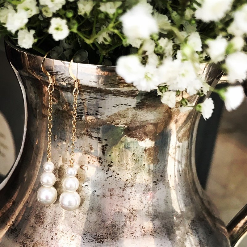 EARRINGS & CLIP-ON / 14kgf & Shell Pearl / TrinityPr02 - 耳环/耳夹 - 其他金属 白色