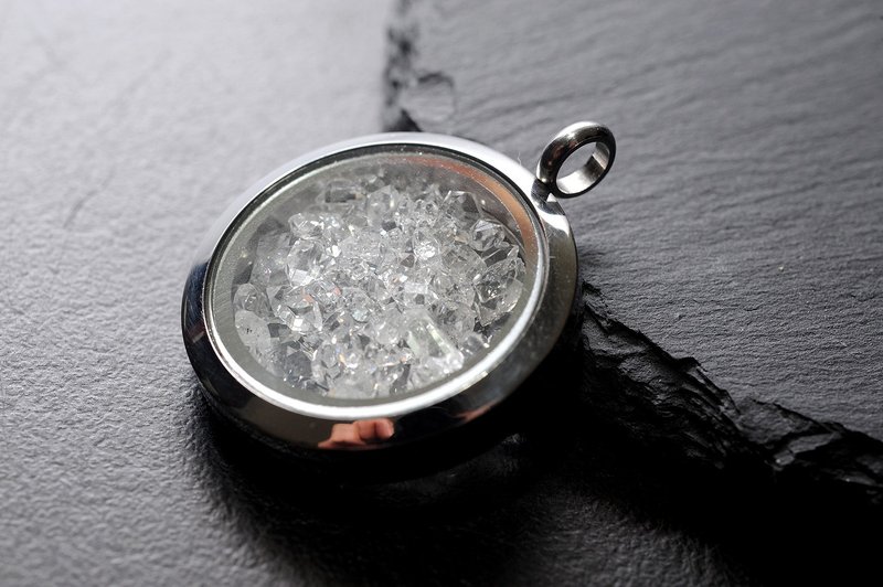 闪灵钻水晶双尖  矿石/水晶/灵修/开运/招财/破煞/防小人 - 项链 - 宝石 