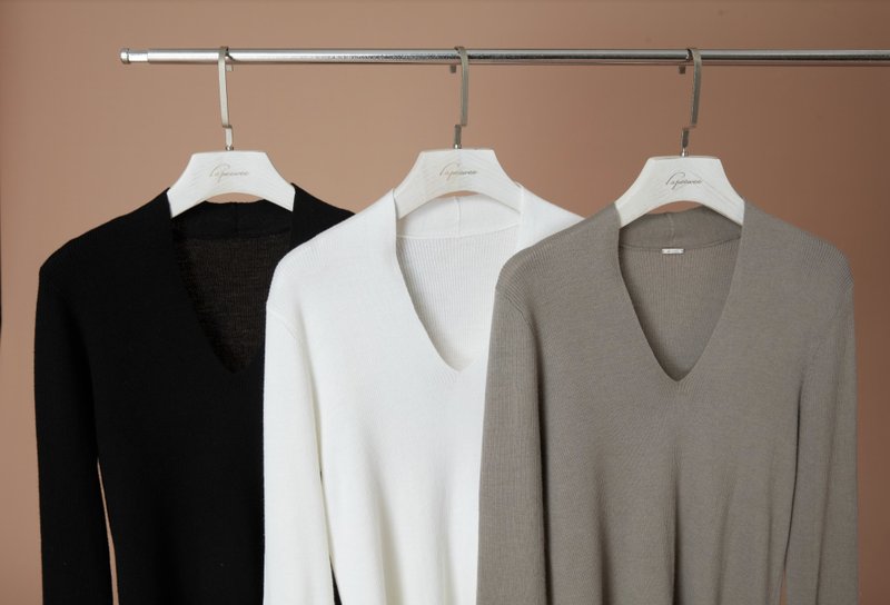 纯美丽诺羊毛V 领毛衣 - 女装针织衫/毛衣 - 羊毛 多色