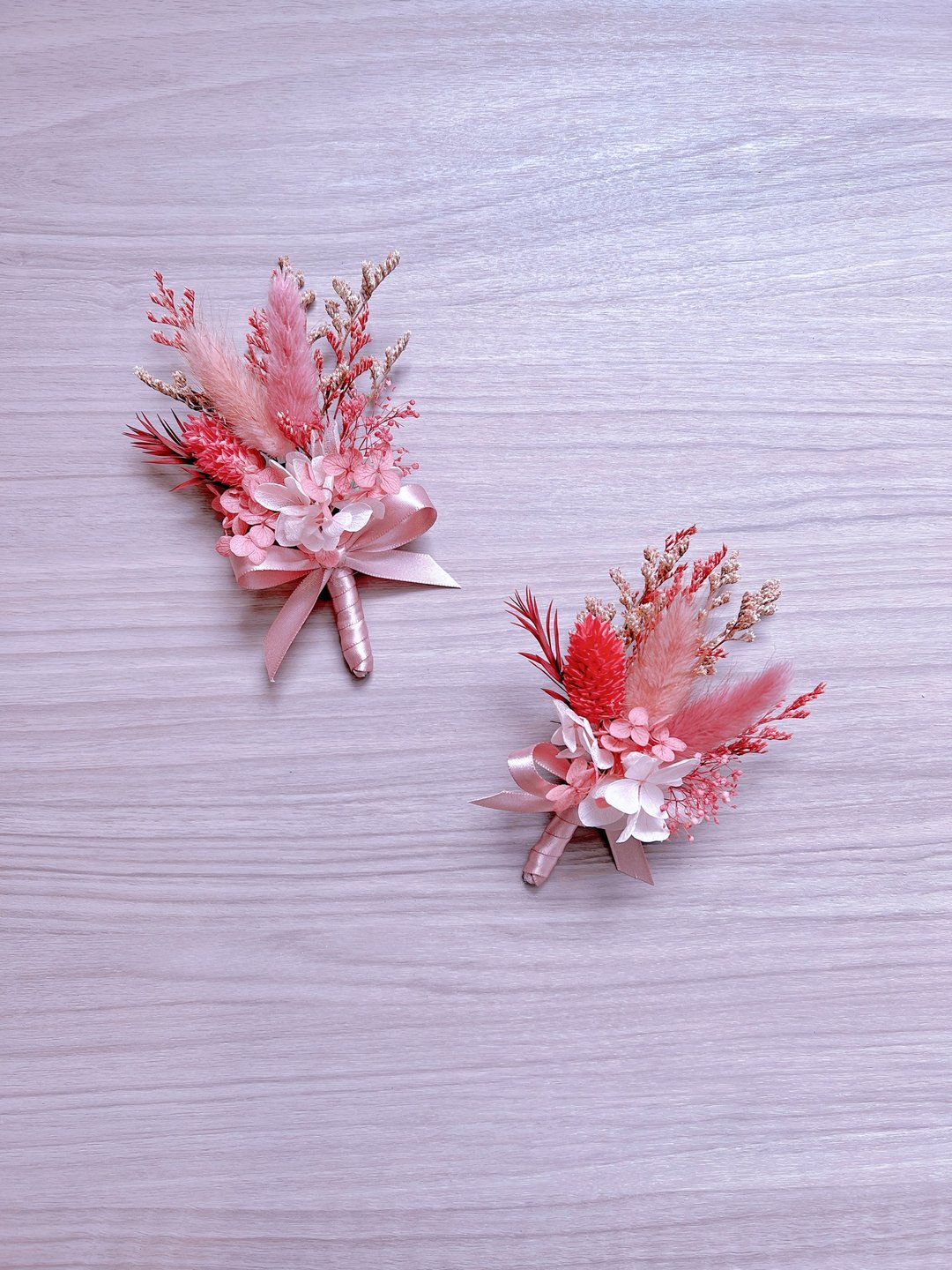 婚礼胸花 烟熏粉干燥花胸花/兔尾草胸花/新郎胸花/伴郎胸花 - 胸花/手腕花 - 植物．花 
