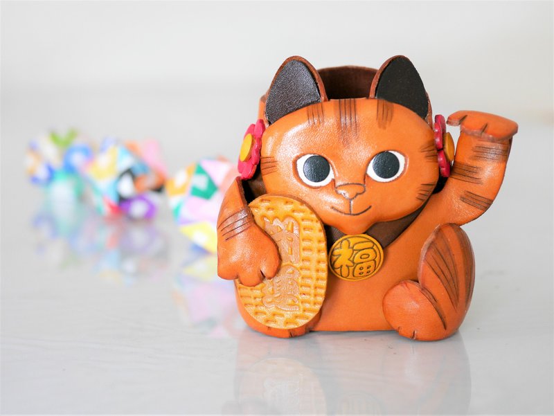 招き猫　本革メガネ小物スタンド　手作り革雑貨　インテリア　VANCA - 笔筒/笔座 - 真皮 咖啡色