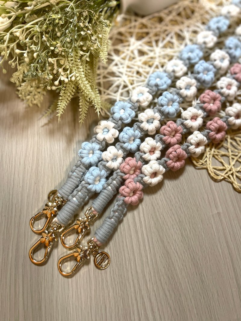 手机挂绳-编织-花花-Macrame-背带-礼盒 - 挂绳/吊绳 - 棉．麻 粉红色