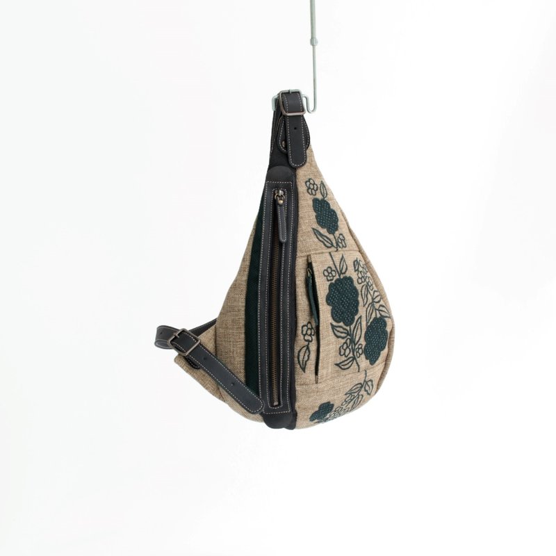 复古花卉刺绣斜背包 - 后背包/双肩包 - 真皮 卡其色