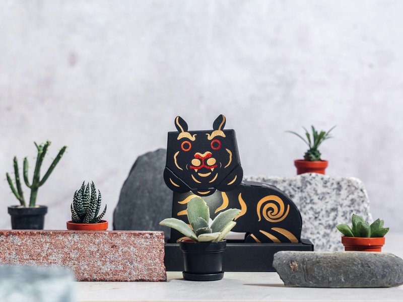 Paper Garden LED迷你植物灯-黑虎将军 - 灯具/灯饰 - 纸 黑色