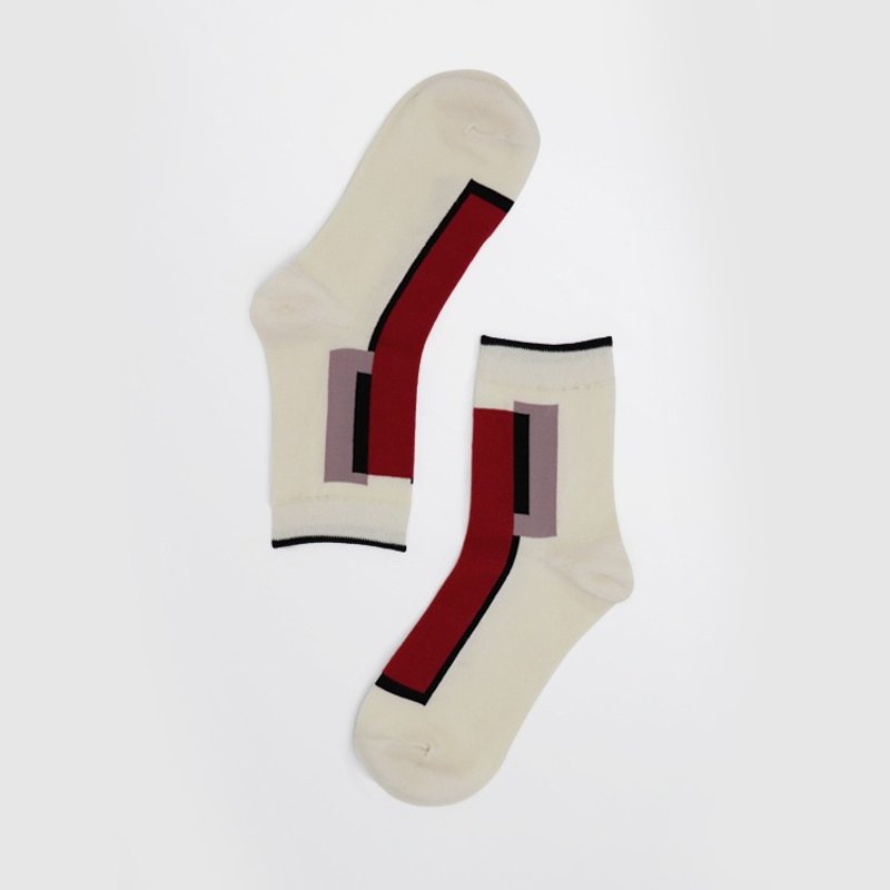 【复制-贴上】 OutOfOffice / 不规则几何袜子 / 红白色 / 中筒袜 - 袜子 - 棉．麻 灰色