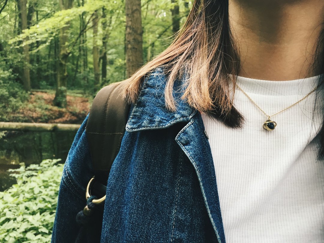 [Mush] Dwarf Planet Necklace 黄铜 几何 天然石 颈链 颈链 颈链 - 颈链 - 其他金属 多色