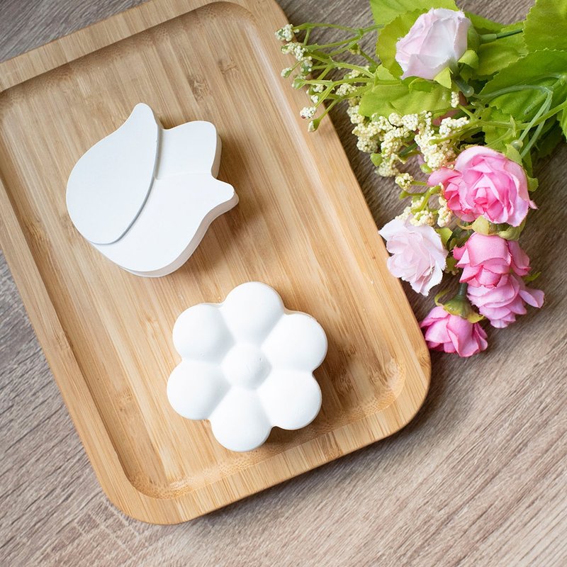 QIDINA MIT香氛款SGS圭藻土防霉块 4入 多种香味任选 - 收纳用品 - 环保材料 白色