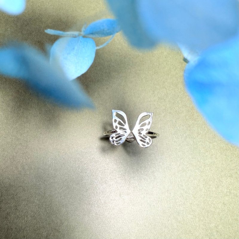 MIH 金工首饰 | Butterfly silver ring 蝴蝶 纯银戒指 - 戒指 - 纯银 银色