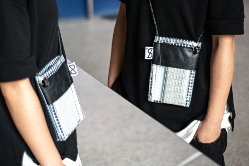 回收篮球// Fast break 快攻 随身小包 - 侧背包/斜挎包 - 环保材料 透明