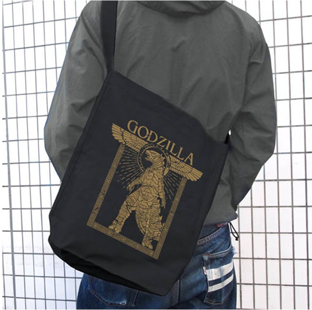 【哥吉拉】泰坦神兽 Godzilla - 黑色肩背包 - 侧背包/斜挎包 - 其他材质 黑色