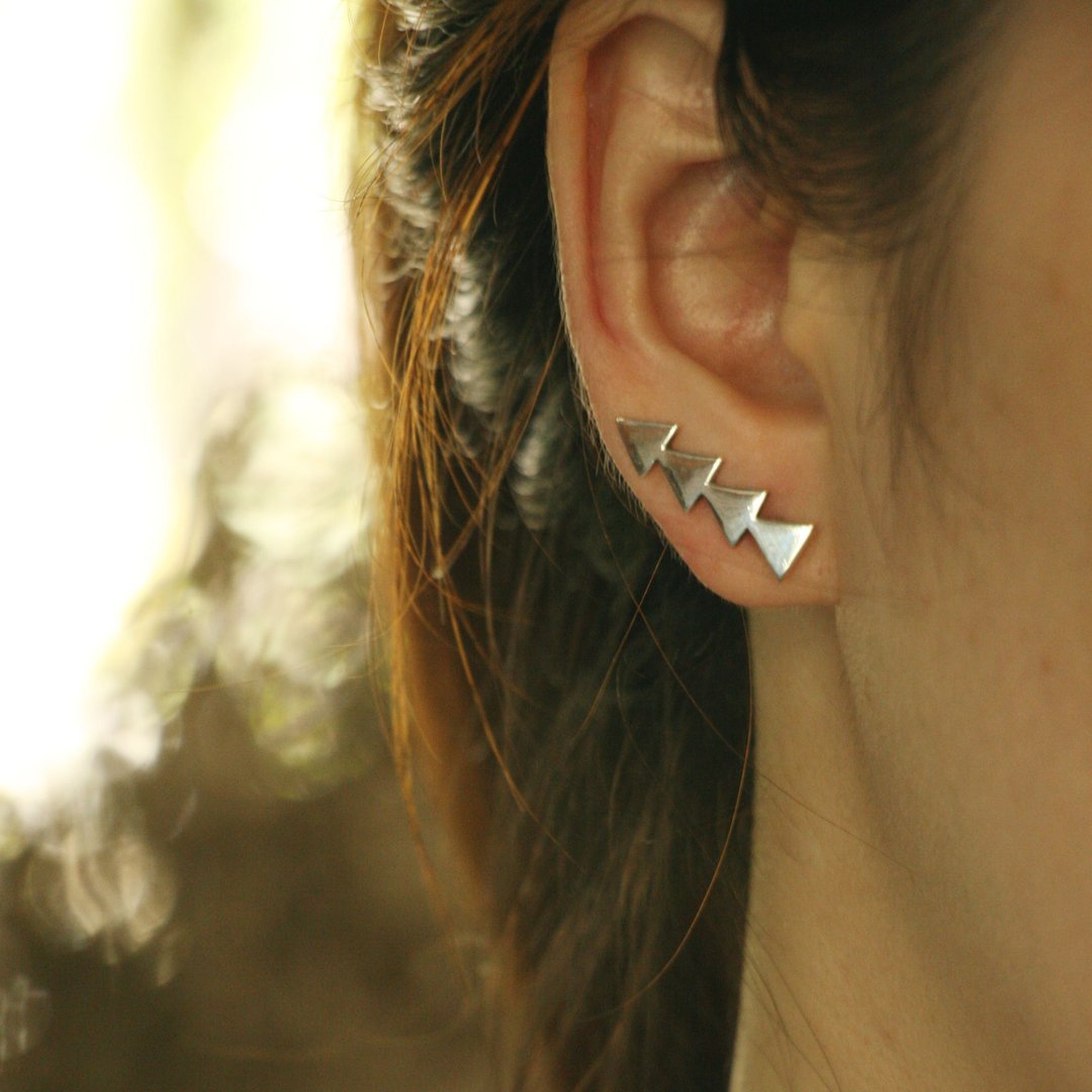 Triangle earrings geometric simple ear climbers triangular cute Sterling Silver耳 - 耳环/耳夹 - 纯银 银色