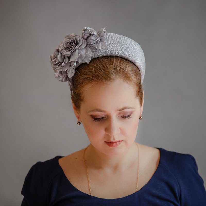 Silver fascinator headband. Wedding floral headpiece. Wedding fascinator hat - 发带/发箍 - 其他材质 银色